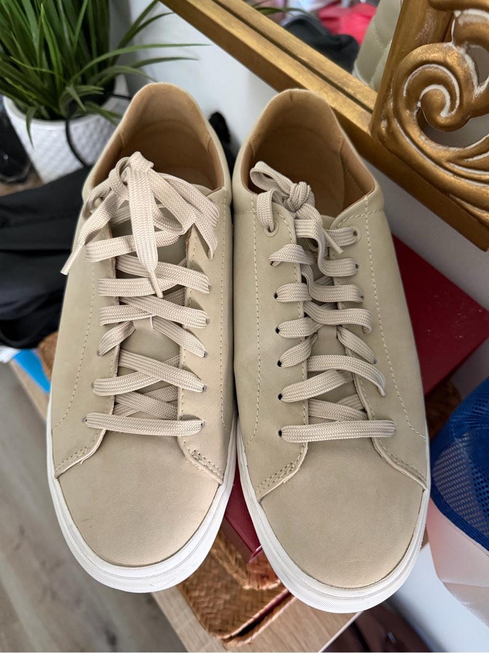 Zara Beige Leather Low-Top Sneakers